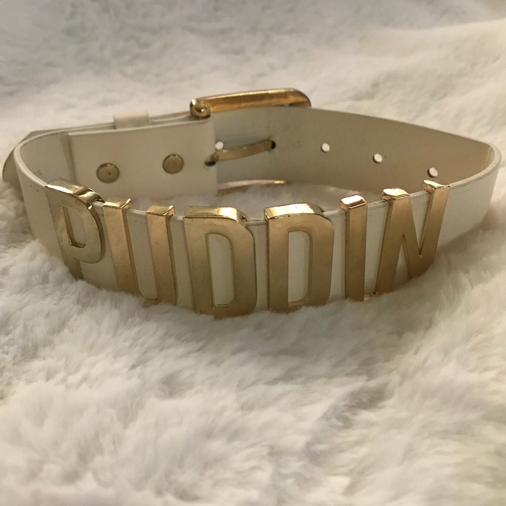 Hot Topic “Puddin” belt choker